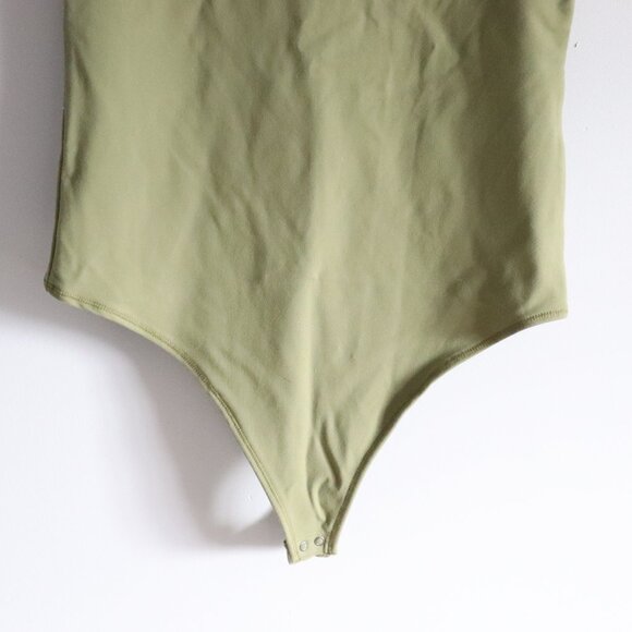 Abercrombie & Fitch Womens Green Sz M Soft One Piece Sleeveless Stretch Bodysuit - Picture 6 of 11